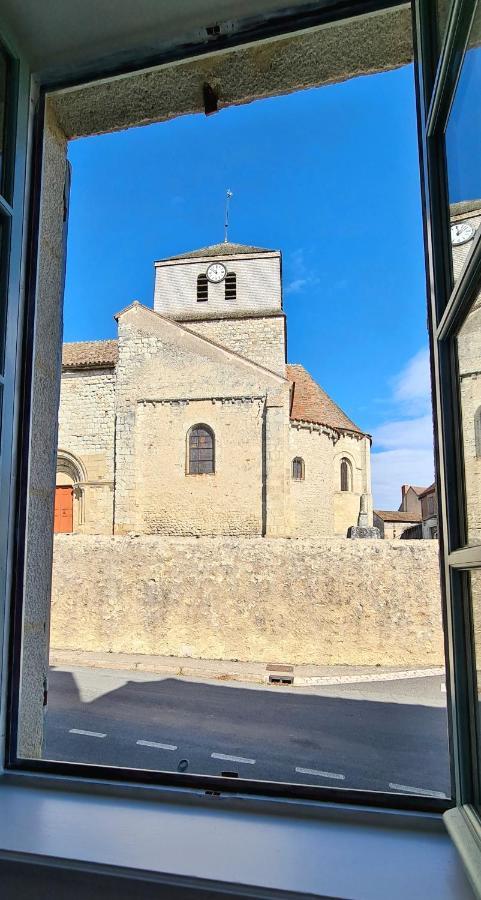 Gite L'Annexe Du Prieure Besson Zewnętrze zdjęcie
