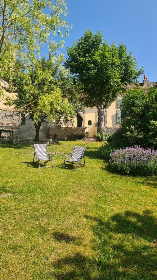 Gite L'Annexe Du Prieure Besson Zewnętrze zdjęcie